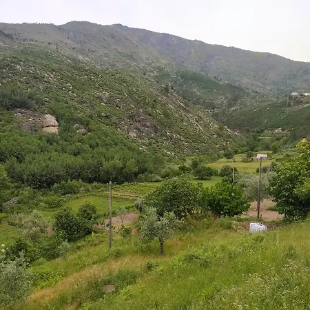 Abrigo Do Cabecinho - Serra Da Estrela