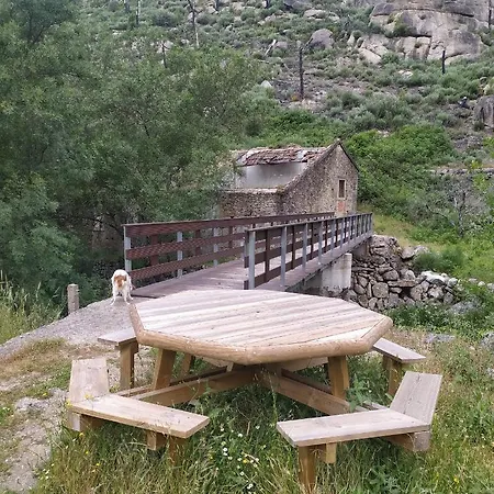 Abrigo Do Cabecinho - Serra Da Estrela * Cortes do Meio