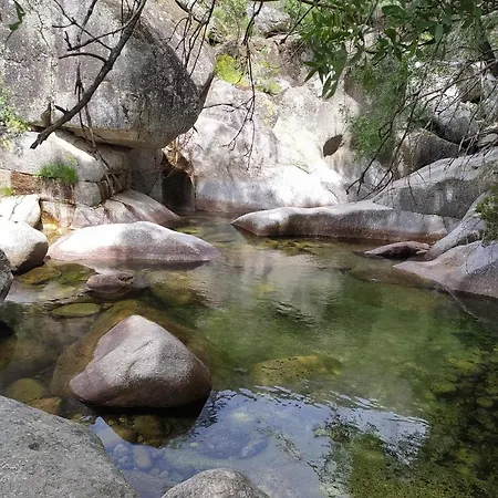 Abrigo Do Cabecinho - Serra Da Estrela בית נופש Cortes do Meio