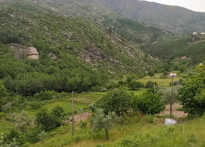 Abrigo Do Cabecinho - Serra Da Estrela