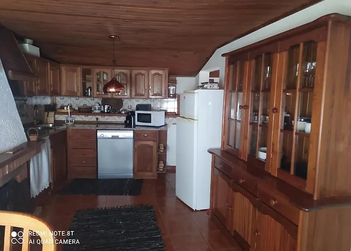 Abrigo Do Cabecinho - Serra Da Estrela * Cortes do Meio